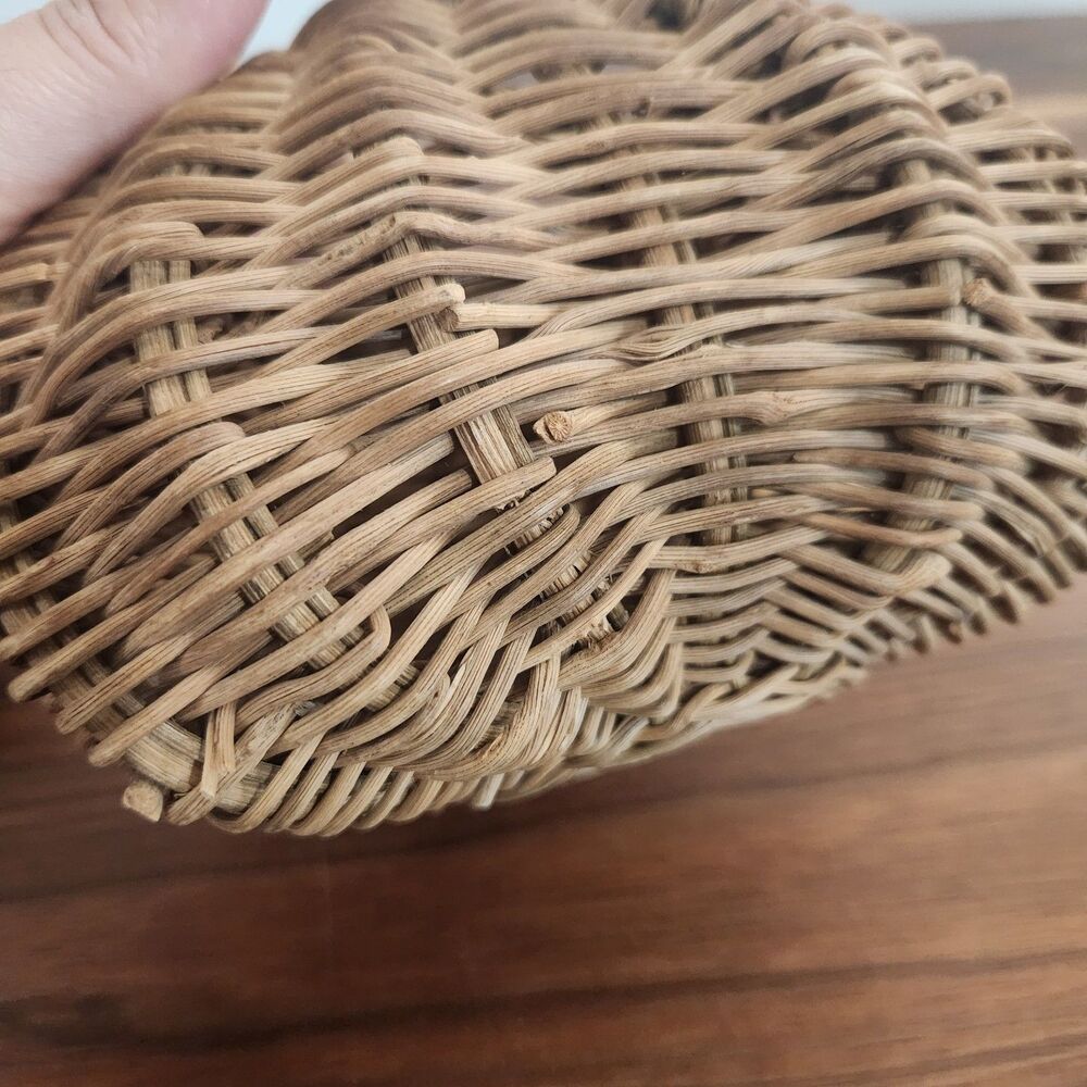 Antique Primitive Buttock Basket With Lid Snake Charmer Fisherman Garlic Vintage - Picture 9 of 14